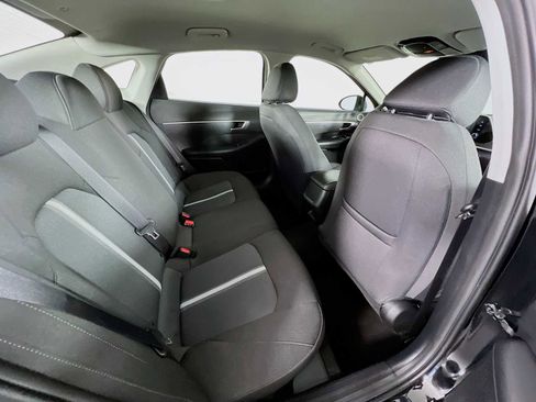 Certified 2022 Hyundai Sonata SE w/ Cargo Package FWD image 25