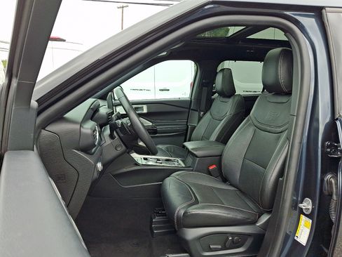 Certified 2022 Ford Explorer ST w/ Equipment Group 401A AWD/4WD image 14