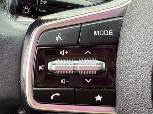 Certified 2024 Kia Sorento S AWD/4WD image 25