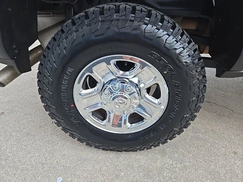 Used 2021 RAM 2500 Power Wagon image 36