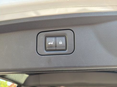 Used 2025 INFINITI QX80 Autograph AWD/4WD image 12