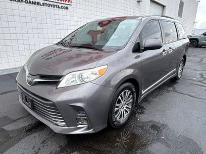 Used 2019 Toyota Sienna XLE Premium