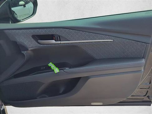 Used 2026 Toyota Camry XLE FWD image 23