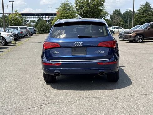 Used 2016 Audi Q5 2.0T Premium Plus w/ Technology Package AWD/4WD image 2