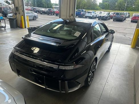Used 2024 Hyundai Ioniq 6 SEL AWD/4WD image 7