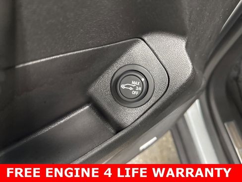 Used 2023 GMC Terrain Denali w/ Denali Premium Package image 7