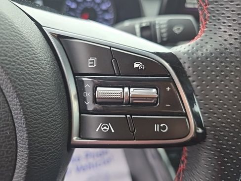 Certified 2022 Kia Forte GT image 12