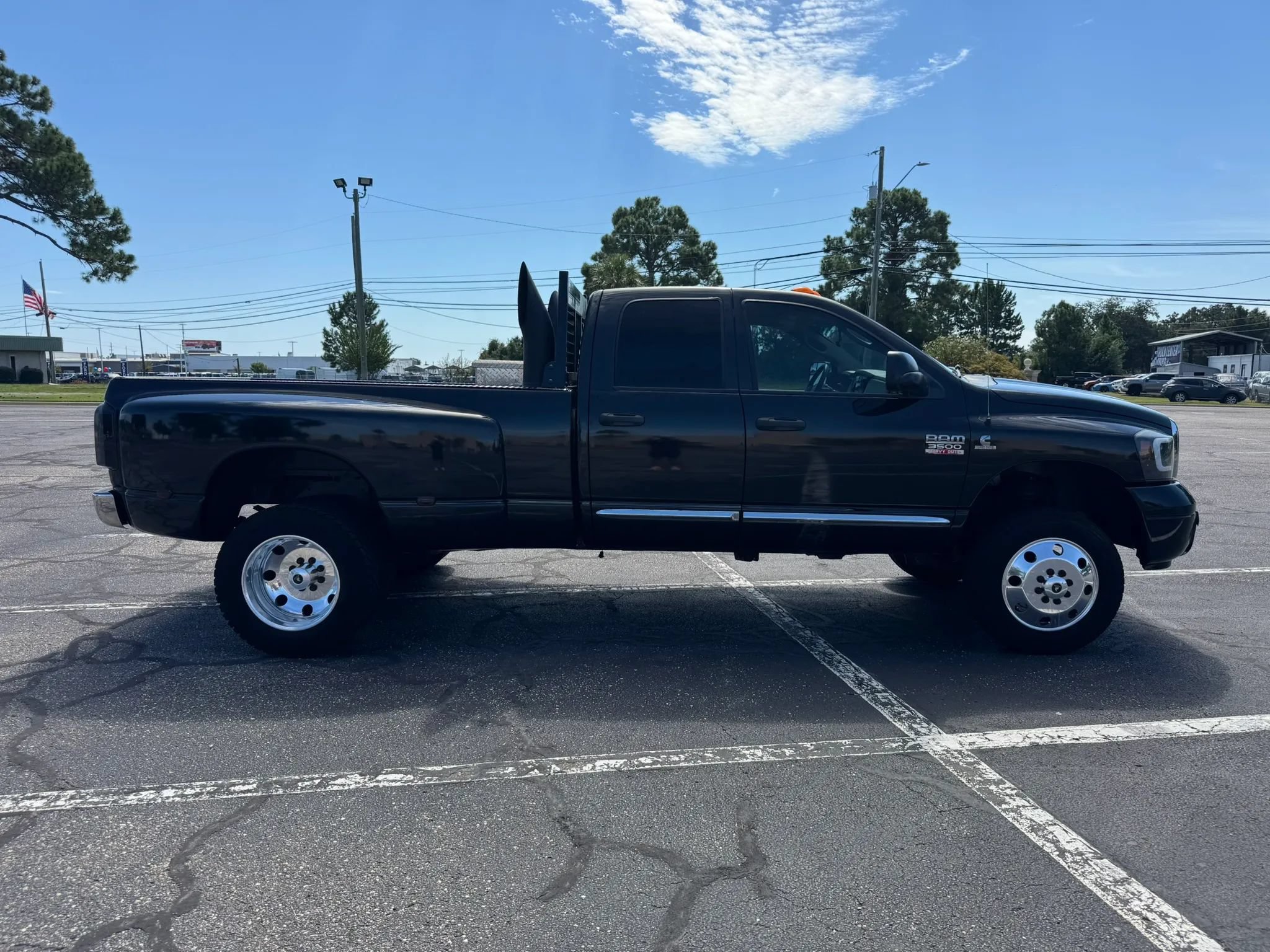 Used 2009 Dodge Ram 3500 Truck Laramie w/ Trailer Tow Group AWD/4WD image 5