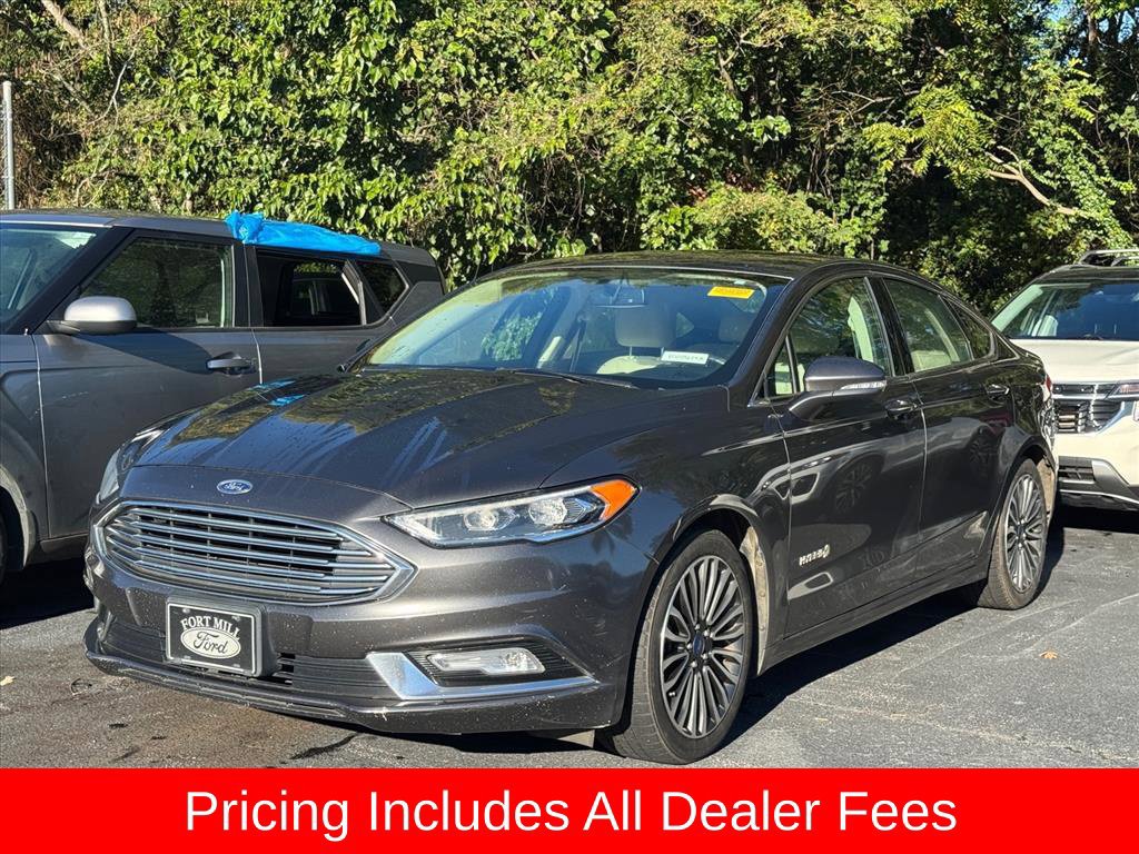 Used 2017 Ford Fusion Titanium FWD image 10