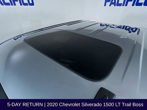 Used 2020 Chevrolet Silverado 1500 LT Trail Boss image 17
