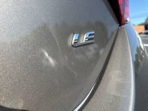 Used 2019 Toyota Corolla LE FWD image 29