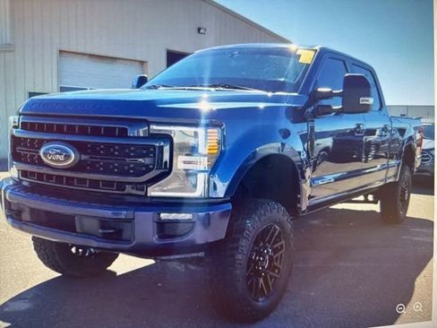 Used 2020 Ford F350 Lariat image 1