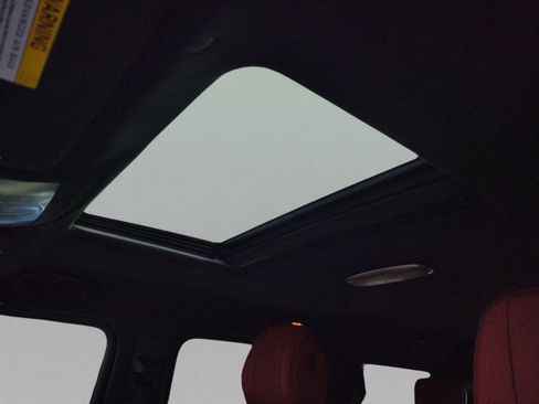 Certified 2025 Mercedes-Benz G 550 image 29