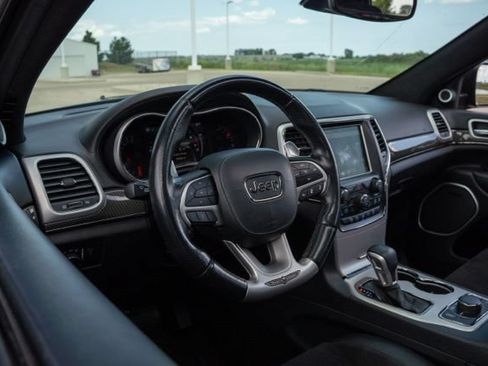 Used 2018 Jeep Grand Cherokee Trackhawk AWD/4WD image 13