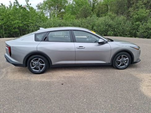 Used 2025 Kia K4 FWD image 9