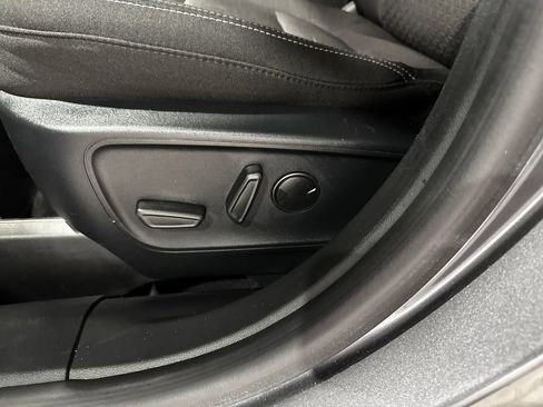Used 2024 Ford Escape Active AWD/4WD image 17