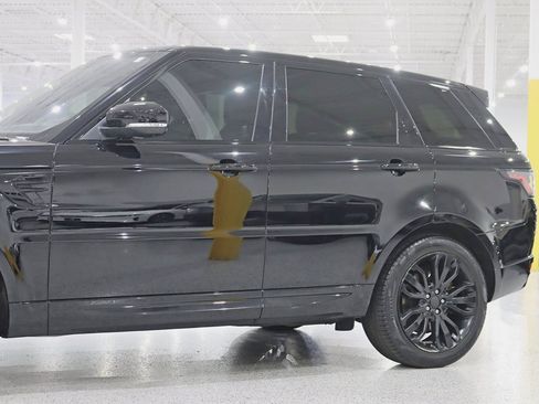Used 2019 Land Rover Range Rover Sport HSE image 3