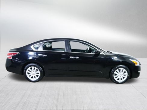 Used 2015 Nissan Altima 2.5 S w/ Power Driver Seat Package image 8