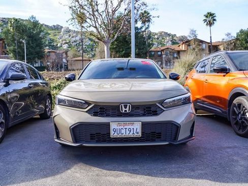 Used 2025 Honda Civic Sport image 6