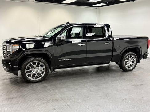 New 2026 GMC Sierra 1500 Denali image 2