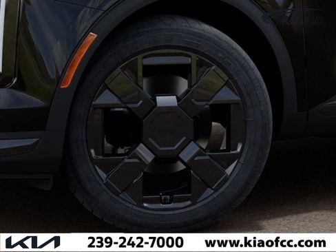 New 2026 Kia Sportage X-Line AWD/4WD image 9