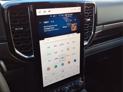 New 2025 Ford Ranger Lariat w/ Convenience Package