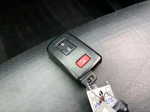 Used 2019 Toyota Tacoma TRD Pro AWD/4WD image 13