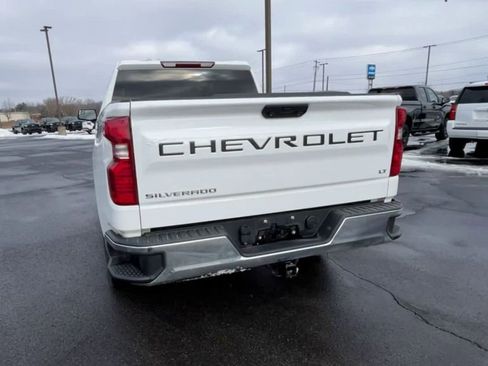 Used 2022 Chevrolet Silverado 1500 LT image 7