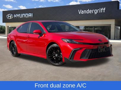 Used 2025 Toyota Camry SE w/ Convenience Package