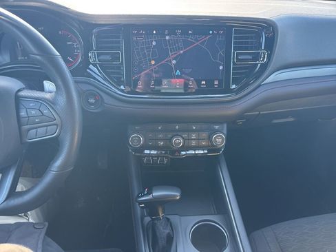 Used 2025 Dodge Durango GT image 10