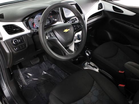 Used 2018 Chevrolet Spark LT image 16