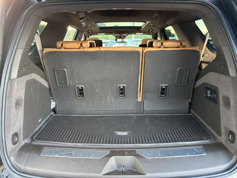 Used 2024 Cadillac Escalade Sport w/ LPO, ONYX Package AWD/4WD image 9