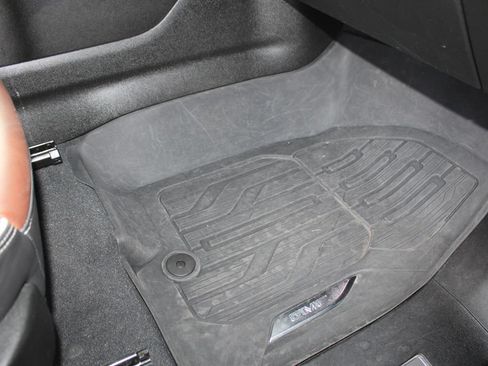 Used 2023 GMC Yukon Denali Ultimate w/ LPO, Floor Liner Package AWD/4WD image 45