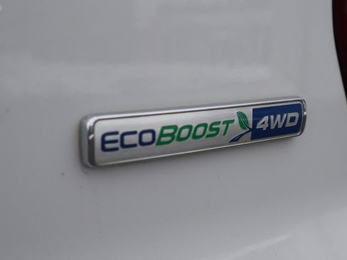 Used 2017 Ford Explorer XLT image 28