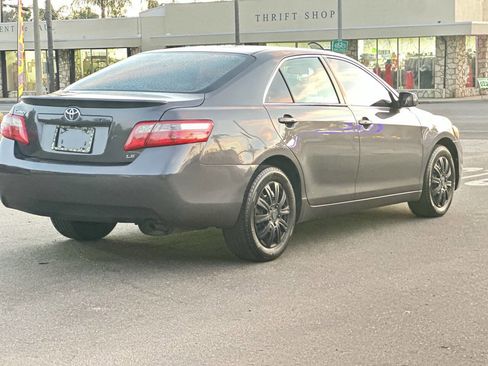 Used 2008 Toyota Camry LE image 21