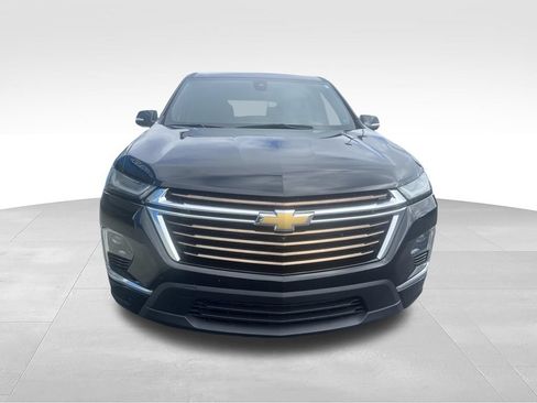 Used 2023 Chevrolet Traverse High Country FWD image 19