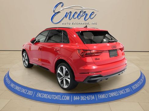 Used 2022 Audi Q3 2.0T Premium Plus w/ Premium Plus Package AWD/4WD image 3