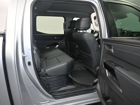Used 2024 Toyota Tundra Limited AWD/4WD image 10