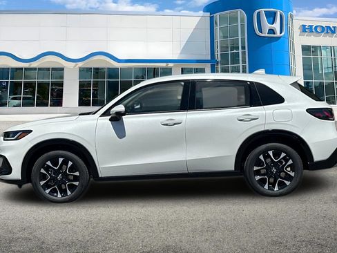 New 2026 Honda HR-V EX-L image 2