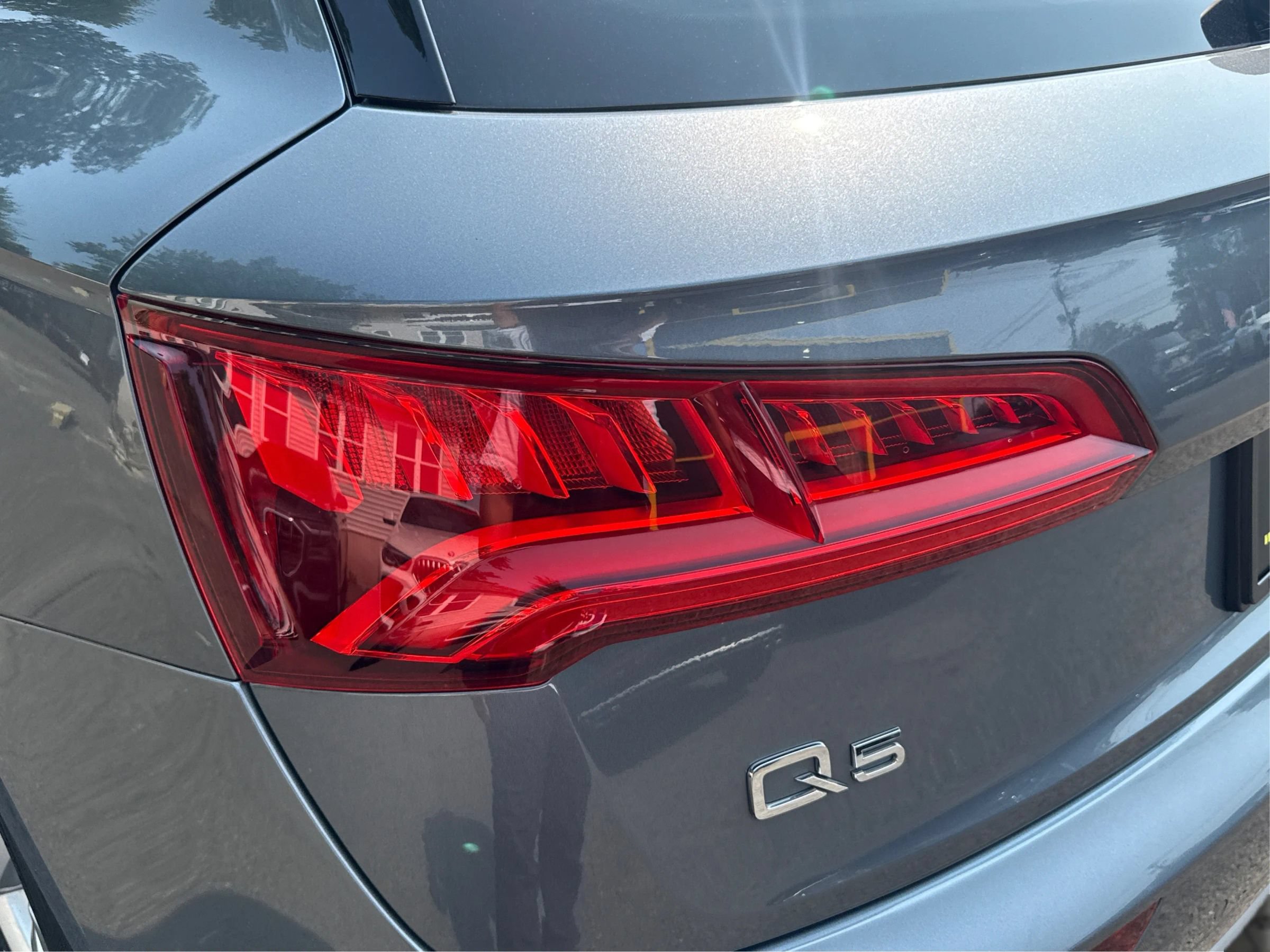 Used 2018 Audi Q5 2.0T Premium Plus w/ Premium Plus Package AWD/4WD image 26