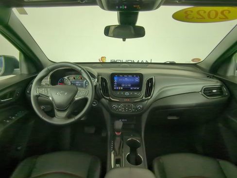 Used 2023 Chevrolet Equinox RS w/ RS Leather Package FWD image 21