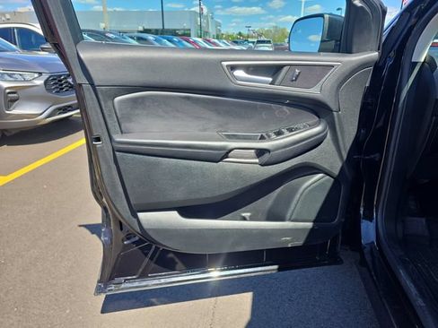 Certified 2023 Ford Edge SEL w/ Convenience Package AWD/4WD image 6