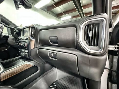 Certified 2020 Chevrolet Silverado 3500 High Country AWD/4WD image 30