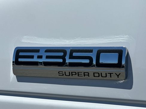 New 2026 Ford E-350 and Econoline 350 Super Duty w/ Power Equipment Group RWD image 23