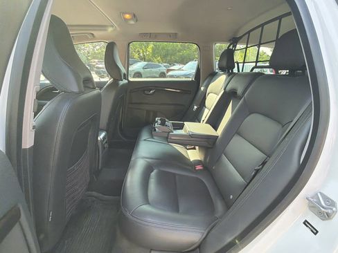 Used 2016 Volvo XC70 T5 Platinum w/ Protection Package FWD image 22