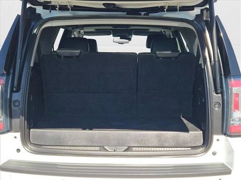 Used 2019 GMC Yukon SLT image 6