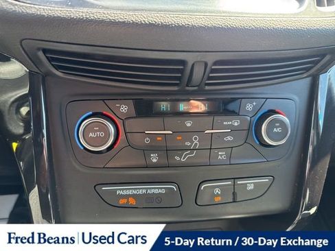 Used 2017 Ford Escape SE w/ Equipment Group 201A AWD/4WD image 20