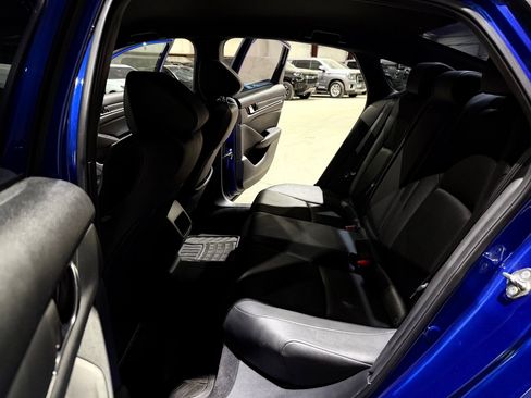 Used 2019 Honda Accord Sport image 16