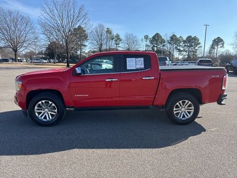 Used 2015 GMC Canyon SLT image 2