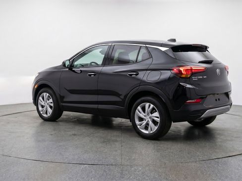 Used 2025 Buick Encore GX Preferred AWD/4WD image 6